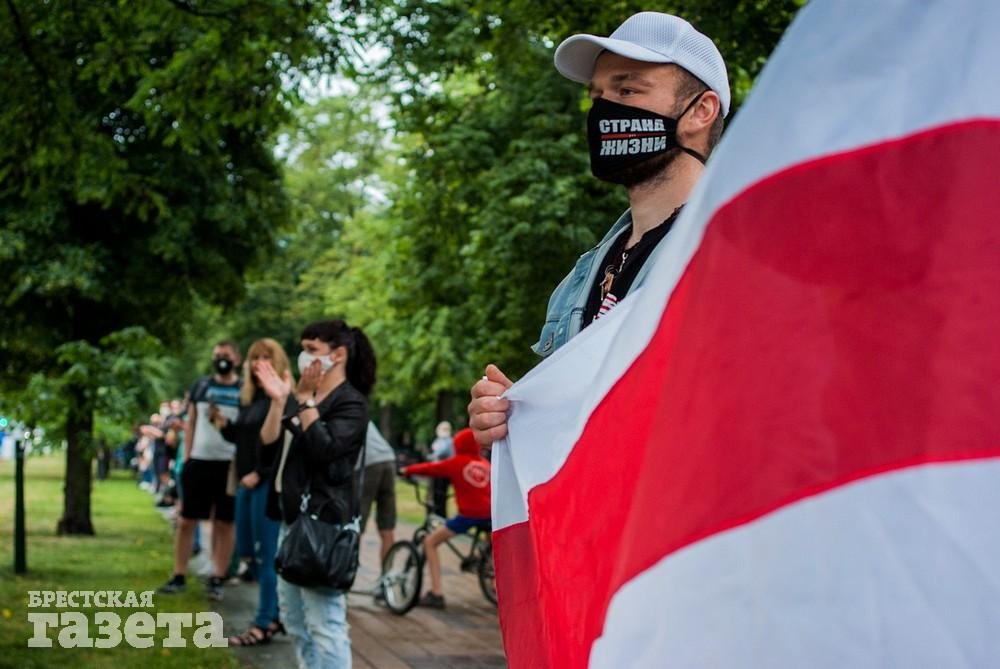 Акция солидарности в Бресте. Фото: . Брестская газета