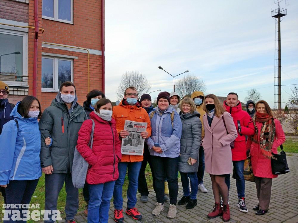 Журналист Максим Хлебец выщел на свободу. Фото: Виктор ПАВЛОВ, "Брестская газета"