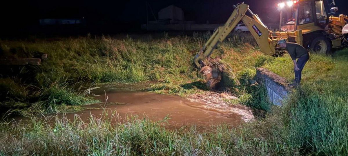 Ливень, деревня, последствия, очищение, мелиоративный канал