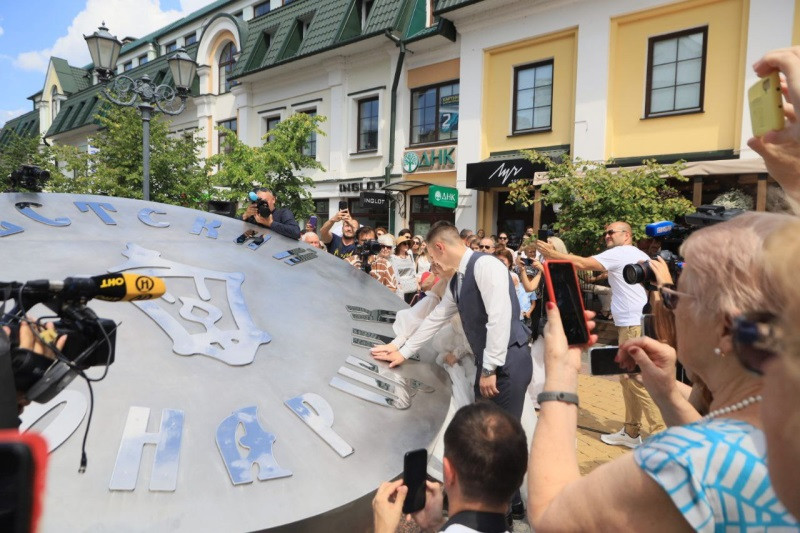 Пуговица фонарщика в Бресте.