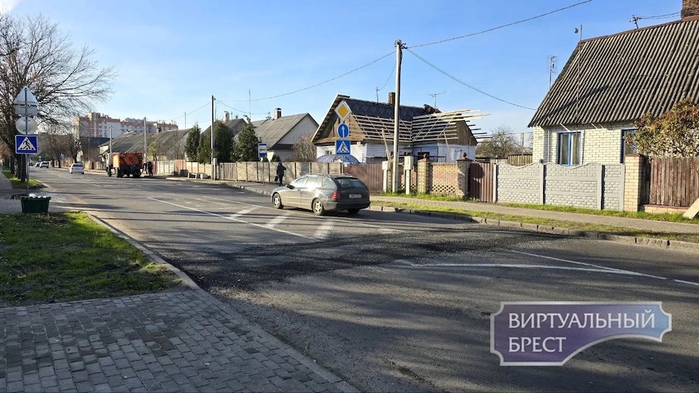 Сглаженные искусственные неровности на Пушкинской в Бресте.