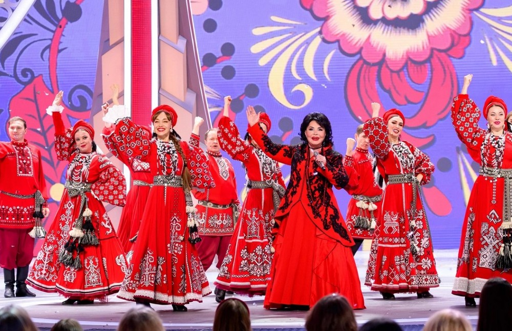 Российские артисты на голубом огоньке